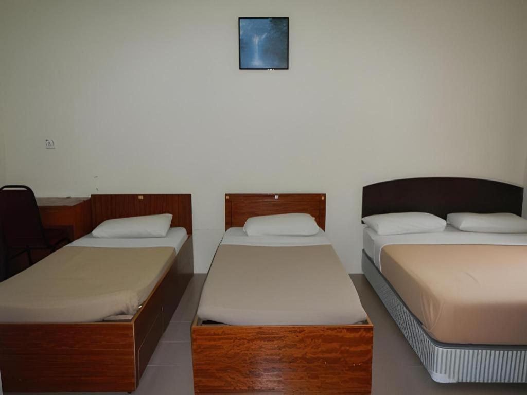 Krs Pines Hotel Cameron Highlands Exterior photo