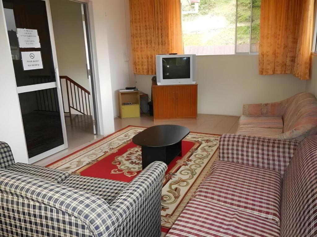 Krs Pines Hotel Cameron Highlands Exterior photo
