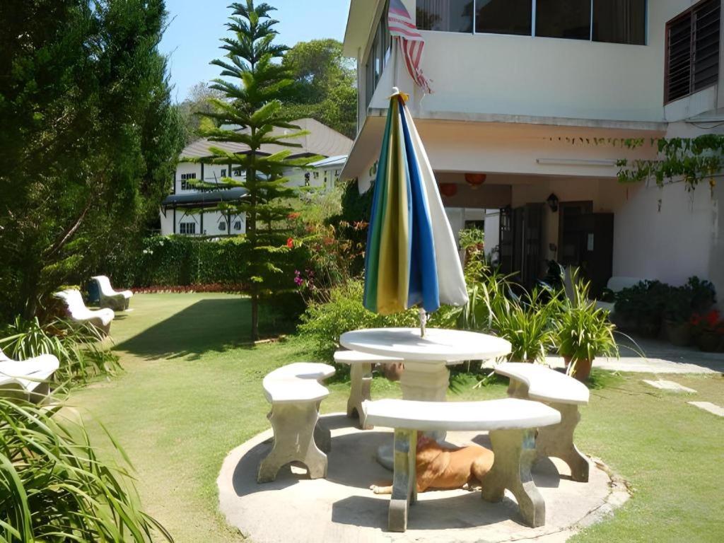 Krs Pines Hotel Cameron Highlands Exterior photo