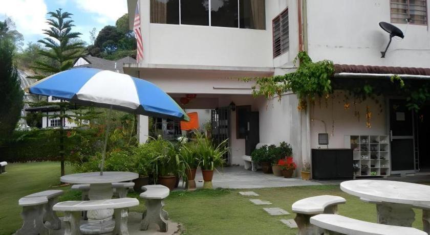 Krs Pines Hotel Cameron Highlands Exterior photo