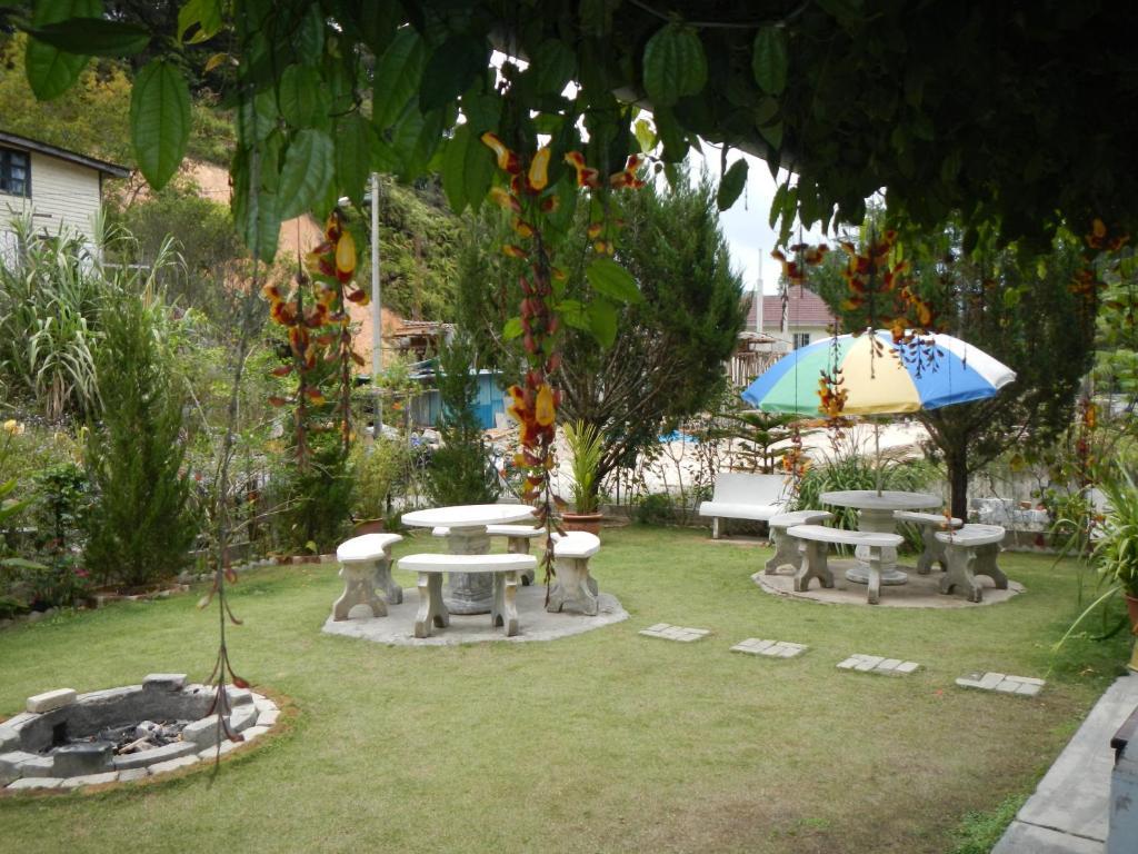 Krs Pines Hotel Cameron Highlands Exterior photo